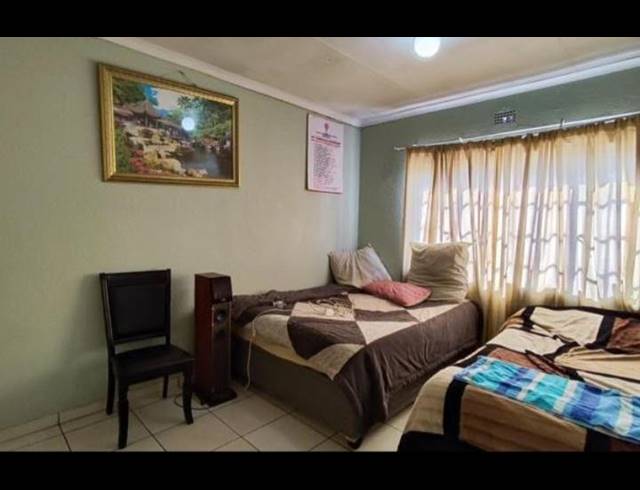 3 BEDROOM HOUSE FOR SALE IN BIRCHLEIGH
